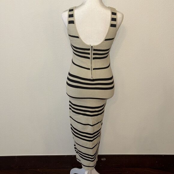 Alice + Olivia Elaina striped sweater dress - Picture 4 of 4